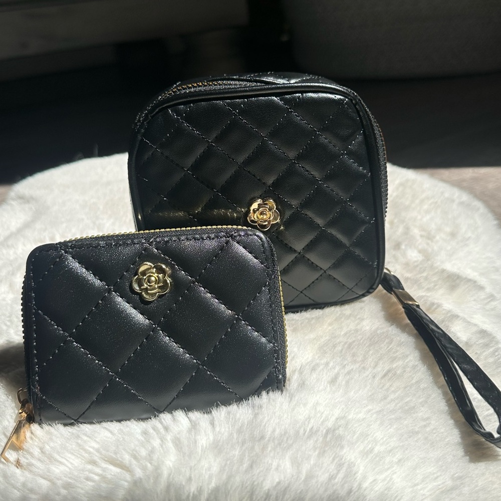 Elegant 2 Piece Black Quilted Women's Bag Set